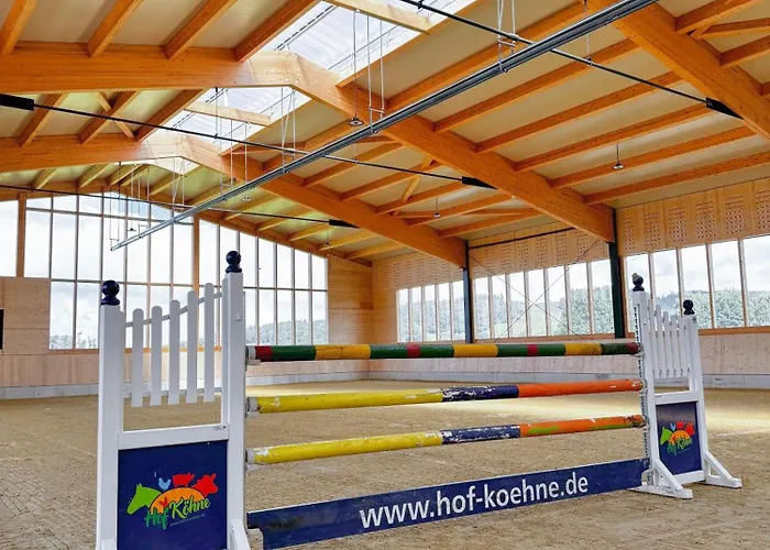 Hof Koehne - Altes - Hund *